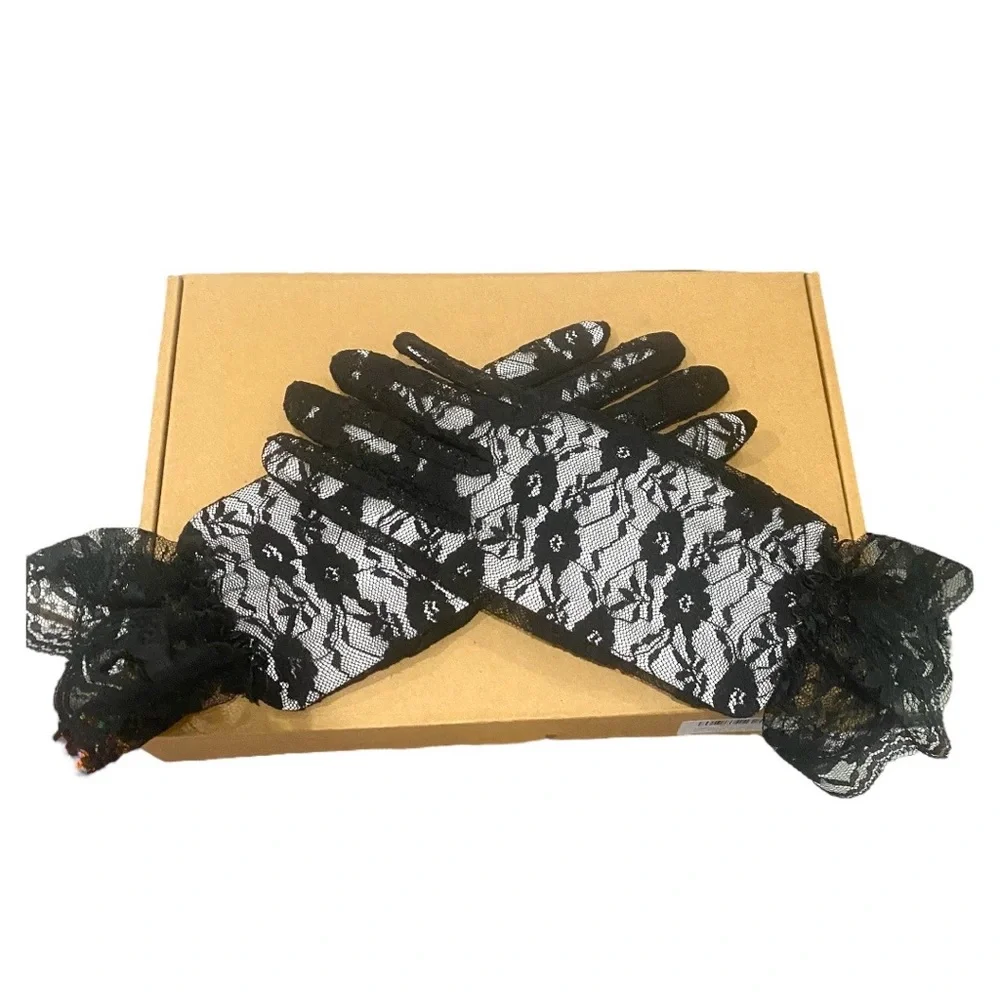 NWT Black Lace gloves Party Prom Vintage